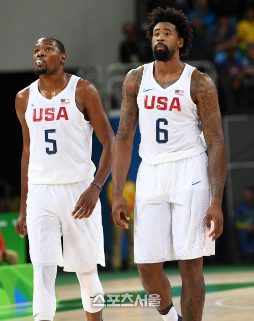 [SS포토]미국 농구 대표팀의 케빈 듀란트와 디안드레 조던
