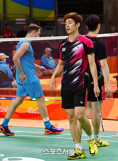 [SS포토] 리우 올림픽 이용대, 러시아에 석패 쓴맛! 나중에 다시 보자...