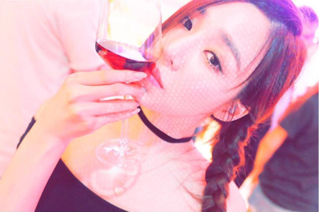 [★SNS] "섹시미 폭발" 티파니, 몽환적인 눈빛으로 남심 저격