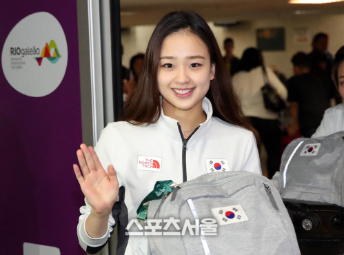 [2016리우]'손연재를 찾아라.' 체육회-협회-에이전시 삼자의 불통이 만든 촌극