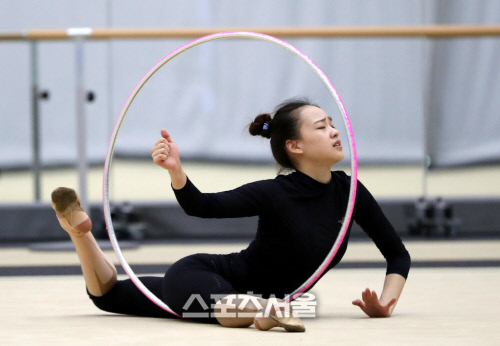 열연펼치는 손연재[SS포토]