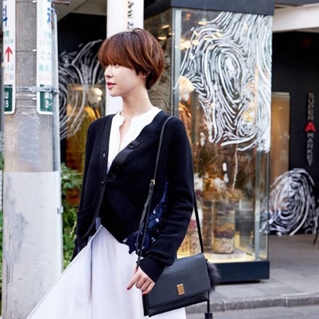 "분위기 200%" 황정음, 매일 리즈 갱신하는 미모 