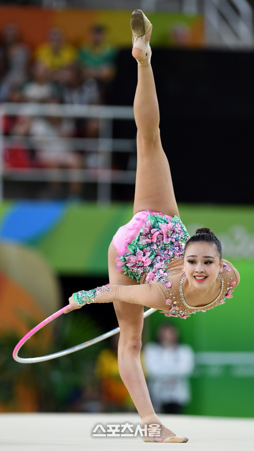 표정연기가 돋보이는 손연재[SS포토]