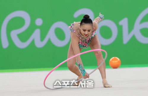 실수하는 손연재, 그래도 빠르게 회복중[SS포토]