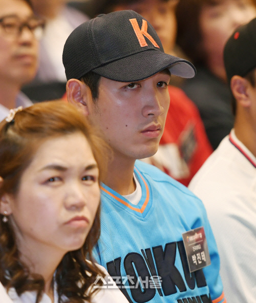 [SS포토] KIA 타이거즈의 두번째 선택? 2차 2R 지명된 건국대 투수 박진태!
