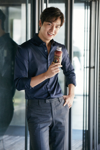 고티카의 새로운 모델 이민호 (2)