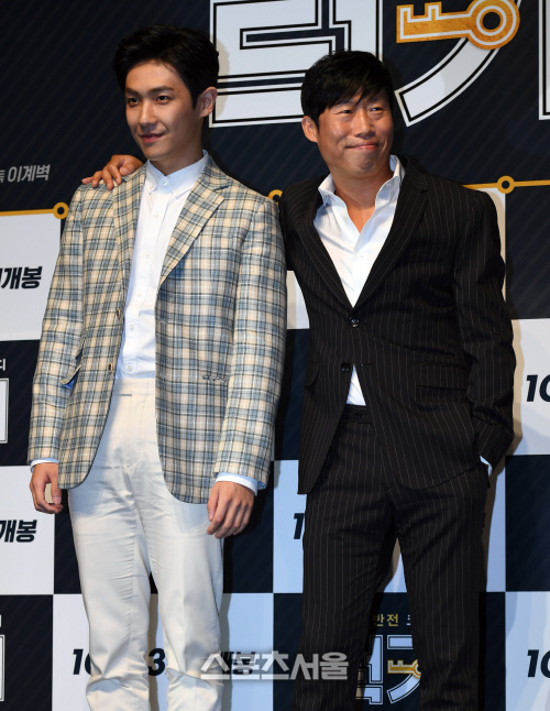 [SS포토]영화 \'럭키\' 제작보고회, 유해진과 이준