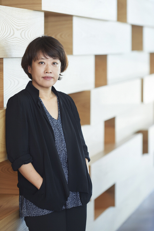 [SS이슈①]'W' 송재정 작가 "이종석 감사, 한효주 미안. 이시언 뜰 줄 알았어"