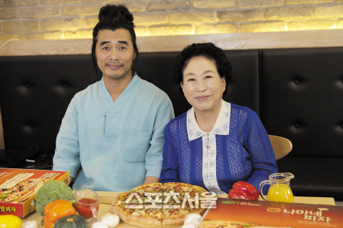 나마네피자 이배준 대표(좌)