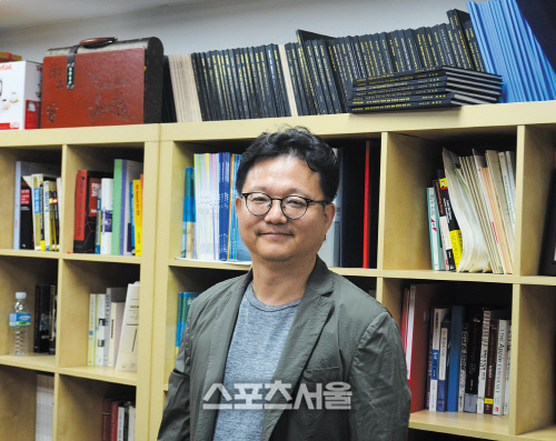 국민대학교 반영환 교수