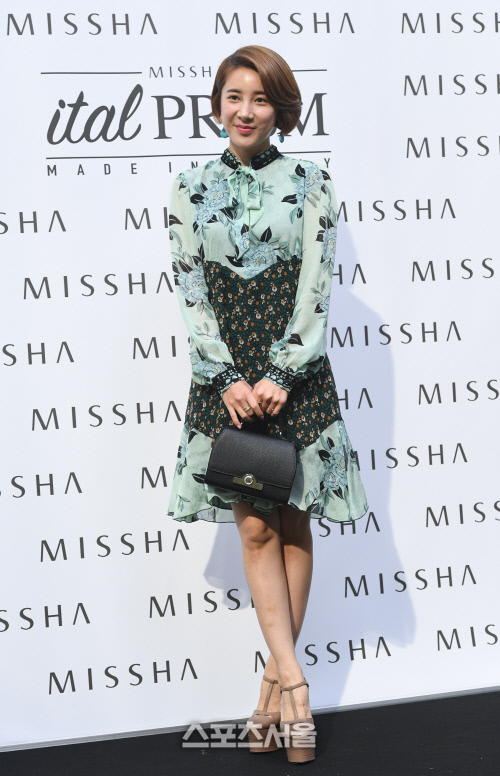 [SS포토] 서인영, 가을의 중심에서...