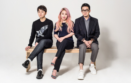 어반자카파11111