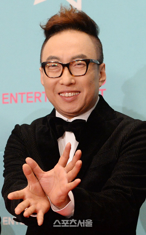 '라디오쇼' 박명수, "구봉서-신민아 씨와 선행스타로 거론, 쑥스럽다"