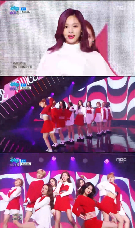 '음악중심' 트와이스, 미리 크리스마스 분위기의 'TT'