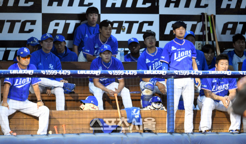 [SS포토]더블헤더 1차전 내준 삼성, 희망이 사라지나...