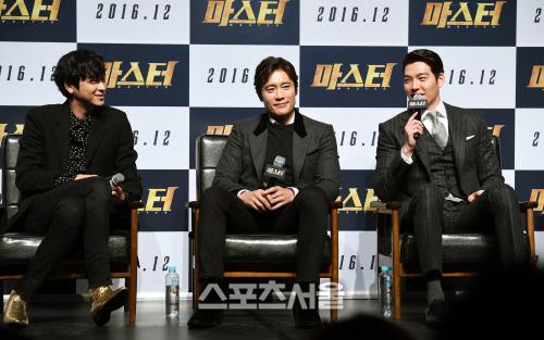 [SS포토]강동원-이병헌-김우빈이 한 자리에! '마스터' 제작보고회