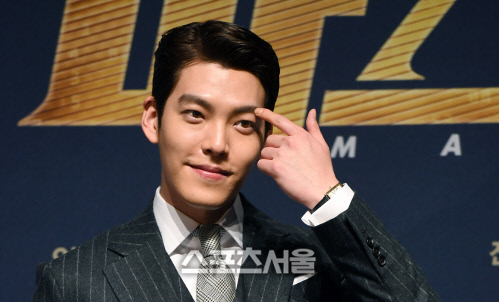 [SS포토]영화 '마스터' 김우빈, 눈썹에 힘 좀 주고!