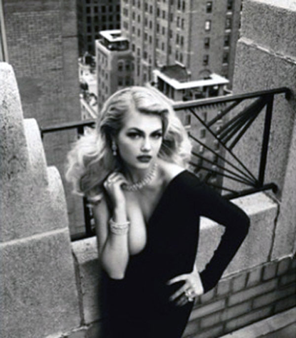 [GirlPic] 케이트 업튼, 옷을 넘나드는 '특급 볼륨감'