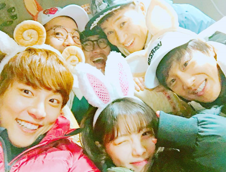 "유정이 여기 있지"…'1박2일', 김유정과 셀카 쟁탈전