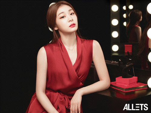 연아퀸 김연아 주얼리 영상서 여왕의 품격 과시