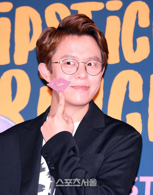 [SS포토]연지곤지 토니안, \'귀엽죠~\'