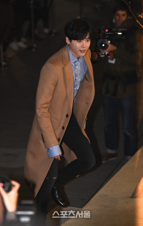 [SS포토]버버리 행사에 참석하는 배우 이종석