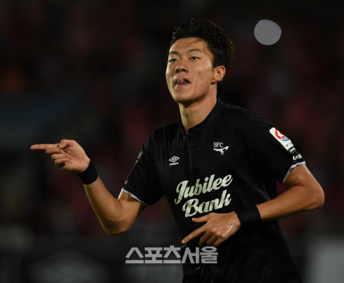 [SS포토] 성남 황의조, 전남전 전반 종료 직전 선제골 폭발!