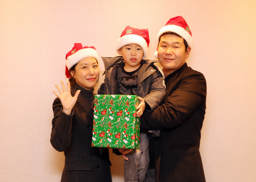 주흥철 선수 기부금 전달식_주흥철 선수 가족