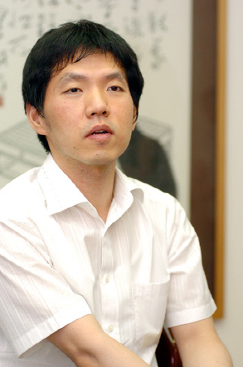 이창호+한국기원+이사+겸+운영위원