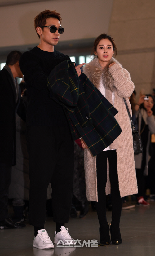 신혼여행 떠나는 세기의 커플, 비-김태희 다정하게[SS포토]