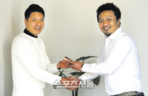 베스트이노베이션 monica room 이영신 대표와 채윤석 대표(우)