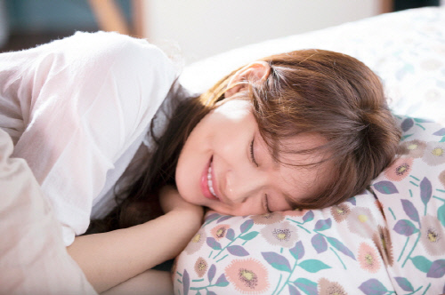 tvN_내일그대와_신민아(1)