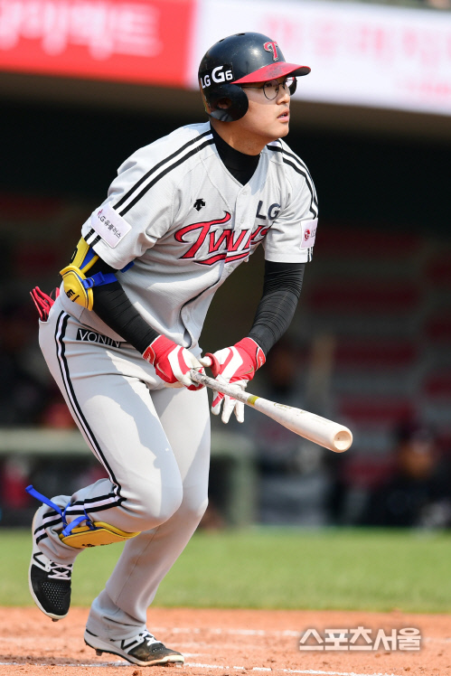 [SS포토] 홈런 서상우 \'쭉쭉 뻗어라\'