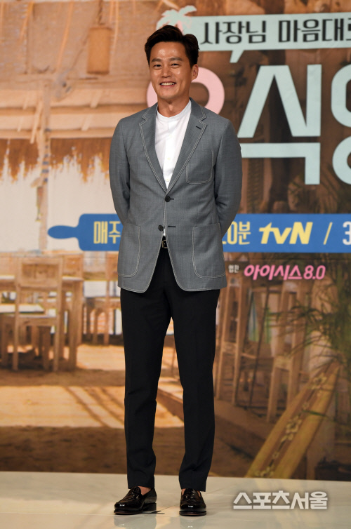 '윤식당' 나영석 PD, 이서진과 이별예고? "망하면 헤어질 준비"