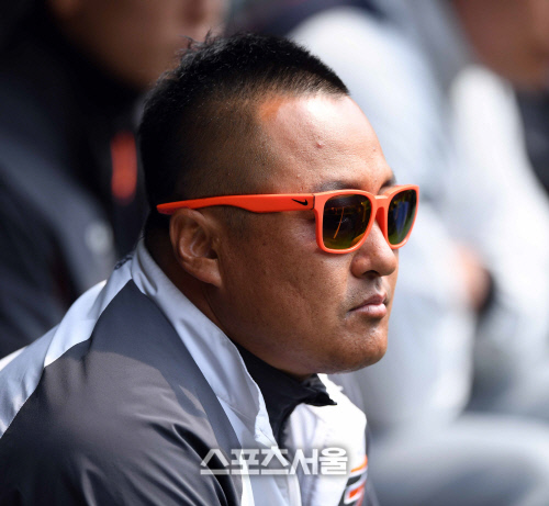 [SS포토]조인성, "스타일리시하죠~"