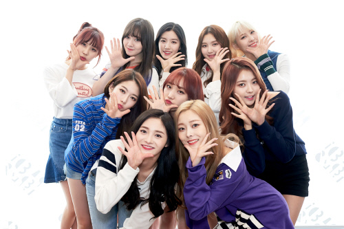 [플레디스] 프리스틴_단체_이미지6