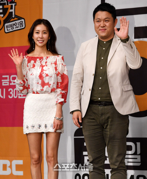 [SS포토] 김구라, 여배우들 중 한은정과 이하늬가 제일 친하다!