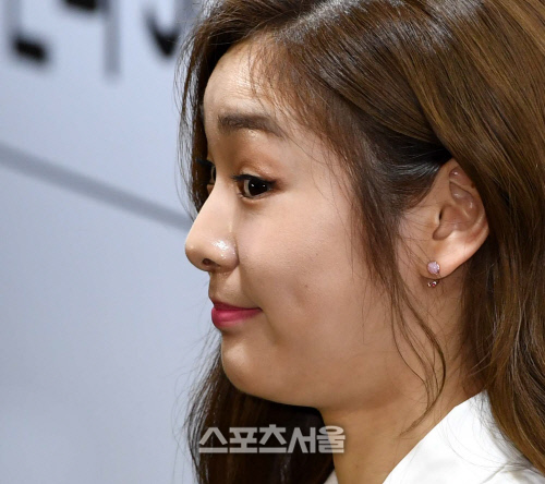 [SS포토] 피겨 스타 김연아, 샐쭉한 표정?
