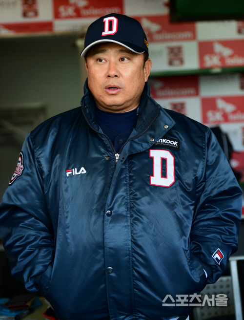 두산 김태형 감독