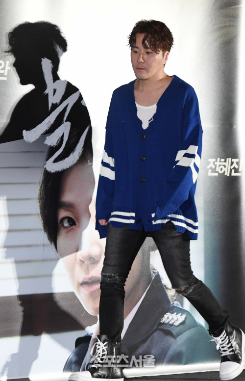 [SS포토] \'불한당\' 변성현 감독, 스타일이 남달라요~