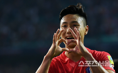 [SS포토] 골 백승호, 하트 세리머니