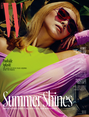 [보도자료 이미지] 걸크러시 씨엘, 화보 속 (1)