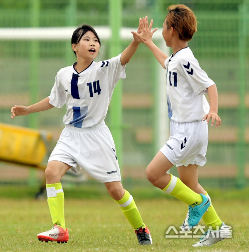 [SS포토] \'여왕기\' 목상초 진보민, 골~~~의 기쁨!