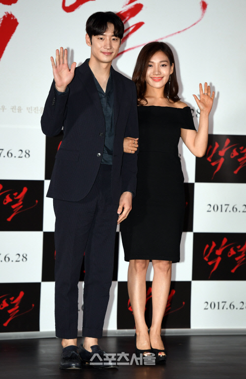 [SS포토]이제훈과 최희서, 영화 '박열' 많이 관람해주세요!