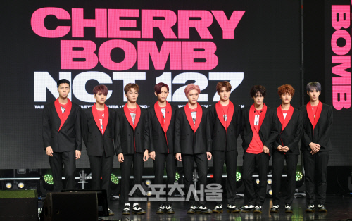 [SS포토]세 번째 미니앨범 \'체리 밤\' 발표한 NCT 127