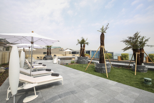 비스타 워커힐 서울_시그니처 보타닉 가든 스카이야드(SKYARD)