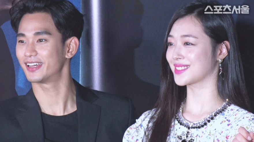 [SS쇼캠] 김수현-설리(최진리), 비주얼은 진짜 최강 ('리얼' VIP 시사회)