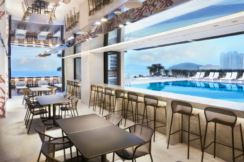 오션스파 풀 라운지