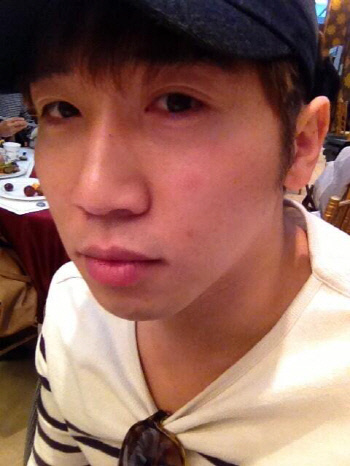 유세윤, 공연중 정제되지 않은 발언 '장애인 비하 논란'