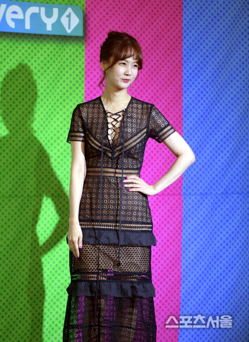 [SS포토] '비디오 스타' 박소현, 과감한 시스루 드레스로... 플래시 세례~!